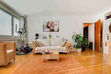 Wohnen auf Zeit: Große 1,5-Zimmer-Wohnung 