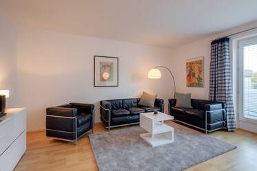 Sehr schöne möblierte Dachterrassenwohnung
