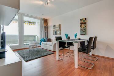 Helle 2-Zi-Wohnung im Olympiadorf mit sonnigem Westbalkon
