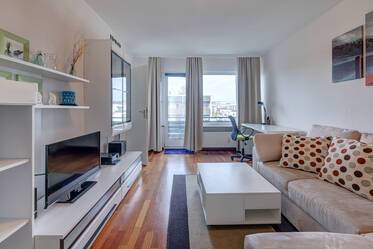 Großzügiges Apartment mit Balkon in Unterhaching