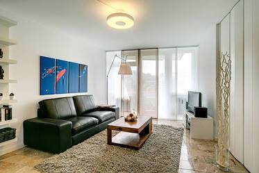 Univiertel: schöne Wohnung gegenüber der LMU 