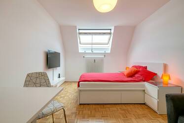 Helles Apartment in begehrter Lage in Schwabing