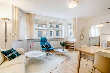 Sehr schöne möblierte Wohnung in Gärtnerplatzviertel