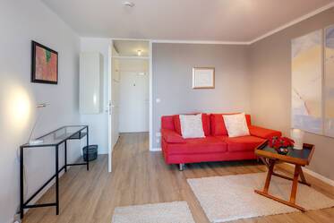 Beim Laimer Platz: Modernes Apartment