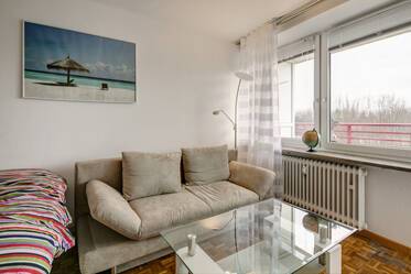 München Fürstenried, Nähe Fürstenried West U3 (5 Minuten zu Fuss) - Möbliertes 1-Zimmer-Apartment