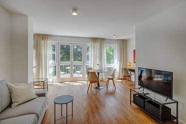 Moderne Wohnung mit neuwertigem Bad und Küche 