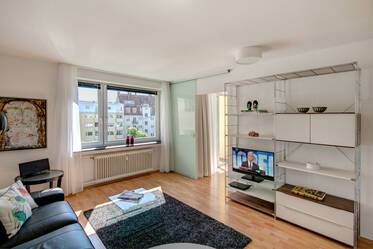 Modern möblierte 1,5-Zimmer-Wohnung, am Luitpoldpark, mit Highspeed-Internet
