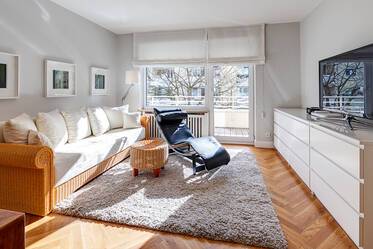 Helle Wohnung mit Südloggia