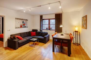 Gut geschnittene Wohnung mit Home-Office Platz
