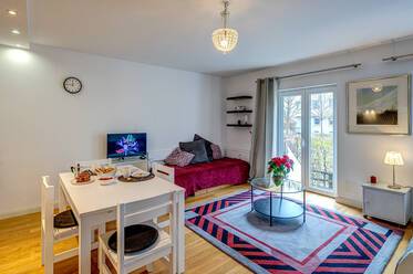 Ruhig und mit kleinem Garten, in Haidhausen!