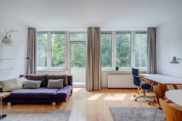 Schöne Wohnung mit Blick auf den Park