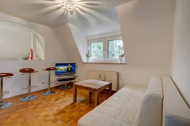 Gräfelfing/Lochham: ruhige 2-Zimmer Wohnung 