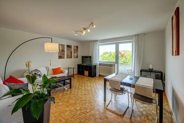 Sehr helle 2-Zimmer Wohnung, freier Blick 