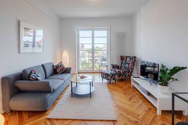 Großzügige Altbauwohnung in guter Lage