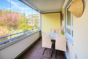 Gute Wohnlage - modern möblierte Wohnung