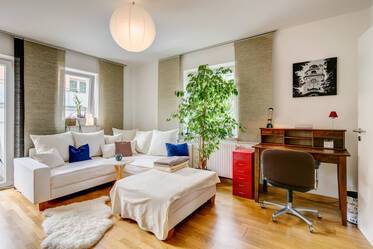 Schöne möblierte Wohnung in Laim