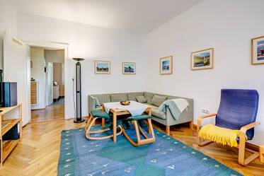 Altbauwohnung mit sehr guter Nahverkehrsanbindung 