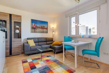 Möblierte Wohnung im 12.OG mit Weitblick