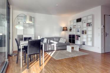 Hochwertige 2-Zimmer Wohnung in guter Lage