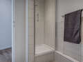 Apartment München Schwabing-Nord (zw. Leopoldstraße & Englischen Garten) 01 Badezimmer 10753