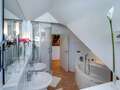Dachgeschosswohnung Neubiberg 03 Badezimmer 10767