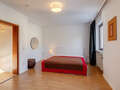 Reiheneckhaus München Obersendling 01 1. Schlafzimmer 12456
