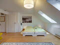 Reihenmittelhaus Baldham Vaterstetten 01 2. Schlafzimmer	 12473