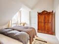 Dachgeschosswohnung München Nymphenburg 03 1. Schlafzimmer 12497