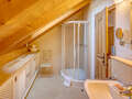 Dachgeschosswohnung Bad Heilbrunn 01 Badezimmer 12826