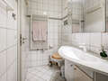 Gartenwohnung München Solln 03 1. Badezimmer 12884