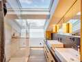 Dachgeschosswohnung Holzkirchen 03 Badezimmer 13582