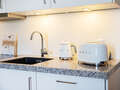 Dachgeschosswohnung München Neuhausen 02 Küche 14555
