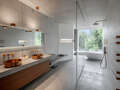 Villa München Harlaching 02 1. Badezimmer 14944