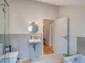Dachgeschosswohnung München Solln 03 Badezimmer 15038