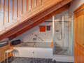 Dachgeschosswohnung München Am Hart 01 Badezimmer 5630