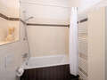 Dachgeschosswohnung München Neuhausen 02 Badezimmer 7084