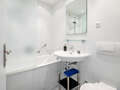 Apartment München Arabellapark 01 Badezimmer 7848