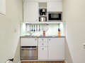 Apartment München Schwabing-West (rund um den Hohenzollernplatz) 01 Küche 8939