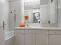 Dachterrassenwohnung München Arabellapark 02 Badezimmer 9024