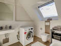 Dachgeschosswohnung München Obermenzing 03 Badezimmer 9287