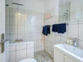 Wohnung München Milbertshofen 01 Badezimmer 9863