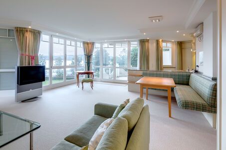 https://www.mrlodge.de/wohnen-auf-zeit/5-zimmer-wohnung-starnberg-10061