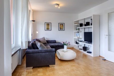 https://www.mrlodge.de/wohnen-auf-zeit/2-zimmer-wohnung-muenchen-waldtrudering-5982