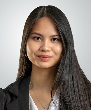 Jenni Nguyen Jenni Nguyen