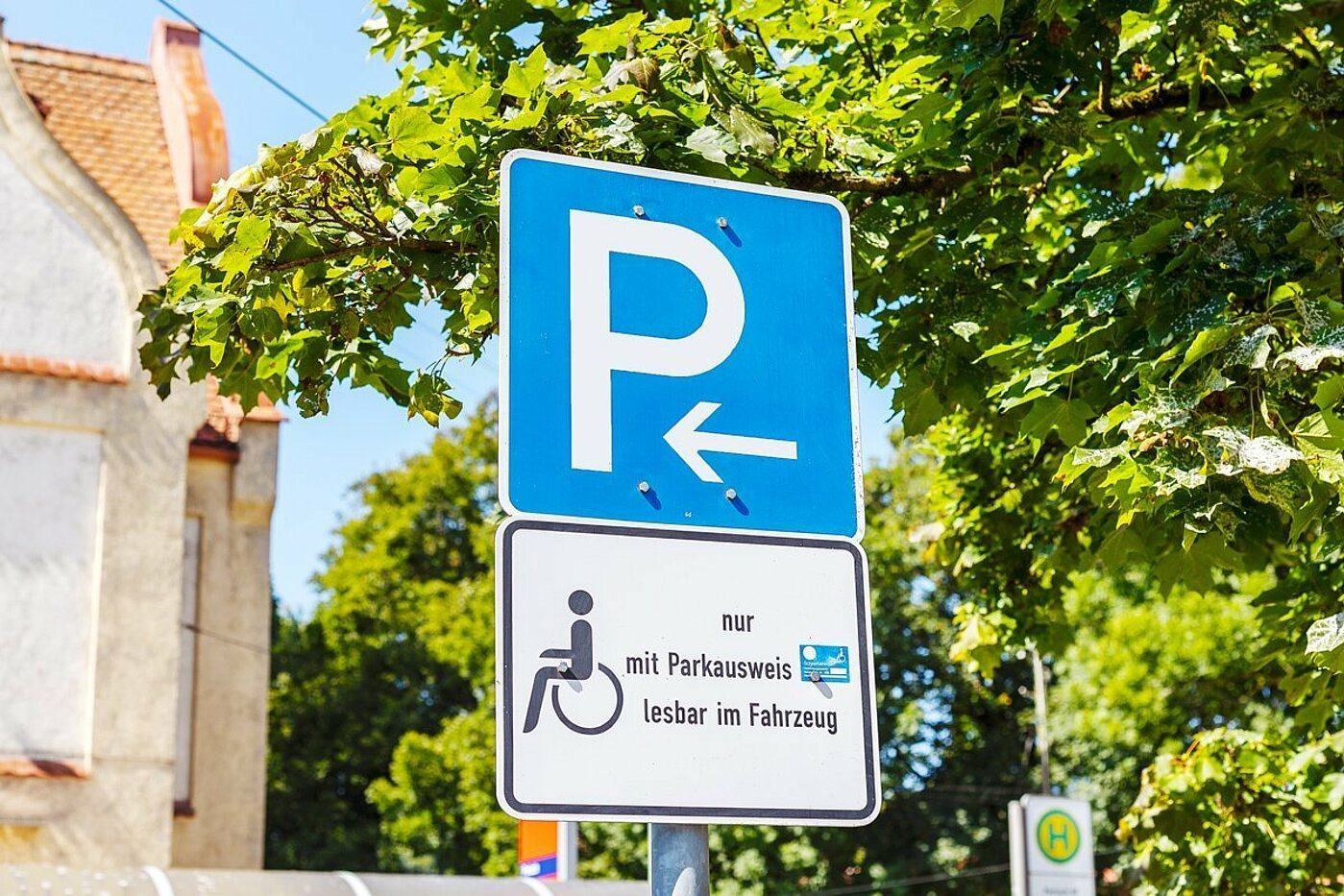 Behindertenparkplatz
